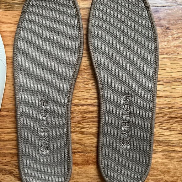 Rothy’s The original slip-on sneakers in Latte women’s size 7 - Picture 5 of 13